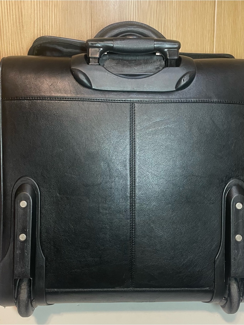 Cadillac Genuine Leather Rolling Suitcase Luggage Executive Briefcase - Picture 14 of 16